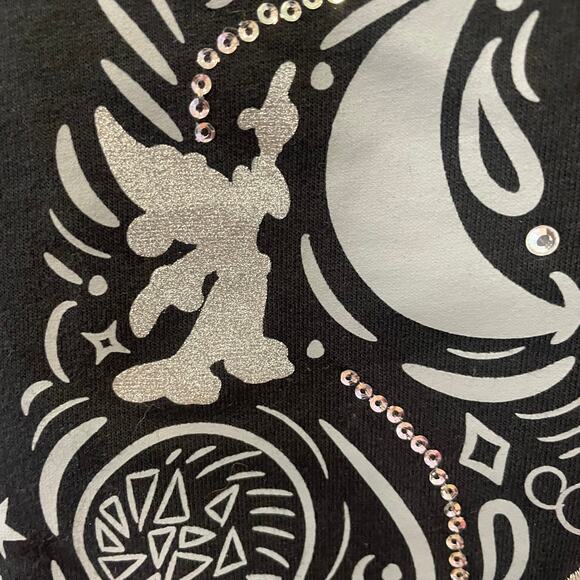 Disney Parks Walt Disney World 2017 Long Sleeve Top Sorcerer Hat Sz L - Picture 3 of 7